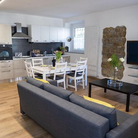Alejlop Apartment โกริเซีย ภายนอก รูปภาพ